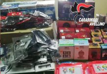 Luci e addobbi natalizi cinesi non a norma, sequestrati dai Carabinieri di Avellino mille prodotti “China Export”