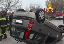 Si ribalta con l’auto a Villamaina, estratta e trasferita all’ospedale