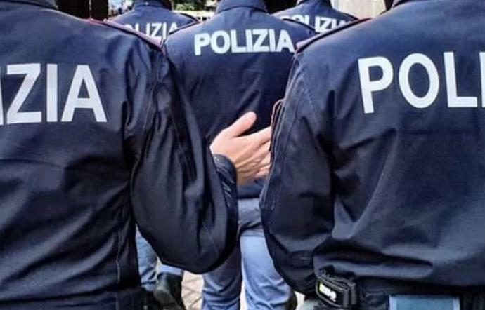 Milano, stacca un polpastrello a un poliziotto. Insorge il Lisipo - Nuova  Irpinia
