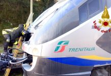 Altavilla Irpina, principio di incendio sul treno