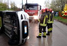Parolise, si ribalta un’auto, ferita una donna