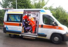 Avellino, scontro fra due auto sulla Variante 7bis, un ferito all’ospedale. Più avanti camion fuori strada. Traffico in tilt