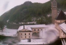 Santuario di Montevergine imbiancato. Temperature giù in Irpinia