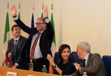 Carfagna lancia Dino Preziosi ad Avellino e boccia Salvini: «Fenomeno grazie agli incapaci»