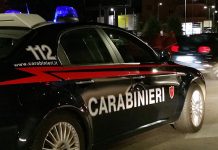 Palpeggia una bimba davanti alla madre al “Bimbo Days”. Arrestato e sottratto alla folla 69enne