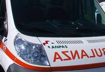 Malore alla guida sul Raccordo Avellino Salerno, auto fuori strada. Due feriti all’ospedale