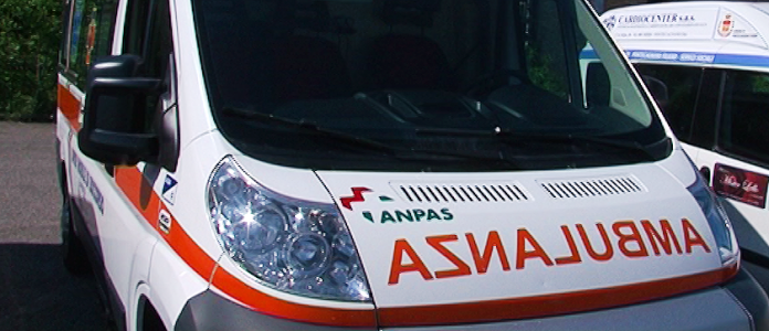 Una ambulanza del Volontariato Pronto Intervento, il Vopi dell'Anpas