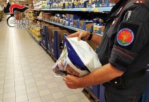 Buste di plastica termiche e shoppers, sequestri e sanzioni nei negozi