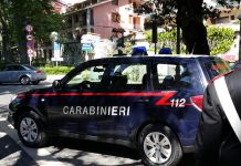 Tenta la truffa del pacco a Mercogliano, ma arrivano i Carabinieri