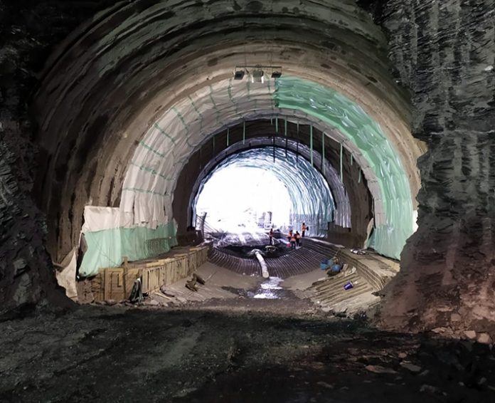 Tunnel nel Partenio, un traforo autostradale per Benevento pagato da Avellino
