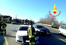 Scontro fra due auto a Pietradefusi, feriti al Moscati
