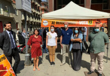 VotaSì Day ad Avellino, gazebo M5s per il taglio dei parlamentari