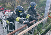 Parapetto pericolante su un viadotto di Avellino sostituito dai Vigili del Fuoco