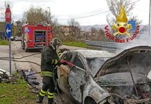 Auto in fiamme a Sant’Angelo a Scala: malore per la donna alla guida