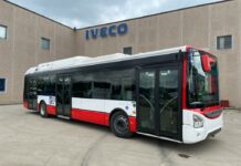 Sasso sul bus dell’AIR ad Avellino, terrore a bordo