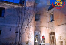 Incendio in una casa rurale a Mirabella Eclano, in salvo un’anziana