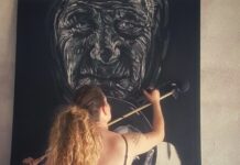 “Polveri di grafite” a Casa Loreto, Tonya Chiusano presenta “Rinascita”