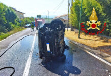 Auto ribaltata e in fiamme a Grottaminarda, 35enne di Mirabella in ospedale
