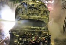 Incendio a Sorbo Serpico, distrutta un’auto parcheggiata
