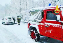 Neve sull’Irpinia, Vigili del Fuoco: decine di soccorsi sulle strade