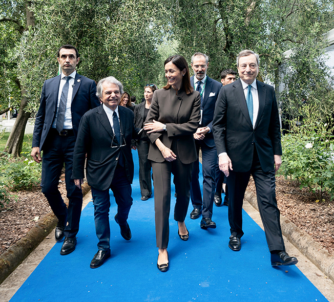 Draghi al Forum ‘Verso Sud‘ Sorrento, 13:05:2022 - Il Presidente del Consiglio, Mario Draghi, con i ministri Renato Brunetta (Pubblica Amministrazione) e Mara Carfagna (Sud e Coesione territoriale)
