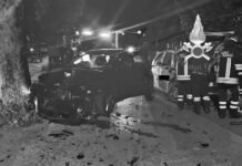 Scontro tra auto a Grottaminarda, 2 feriti: uno estratto dalle lamiere