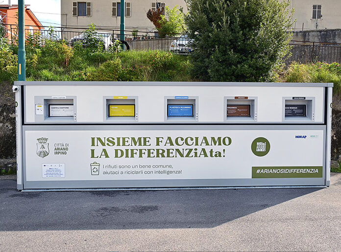 Una delle 18 Ecoisole Informatizzate in esercizio presso il Comune di Ariano Irpino