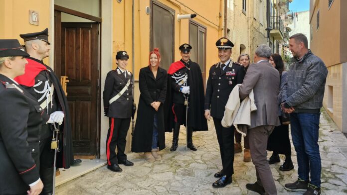 Auguri di Natale in una casa famiglia di Avellino, vicinanza e solidarietà dei Carabinieri del Comando Provinciale ai giovani ospiti della struttura
